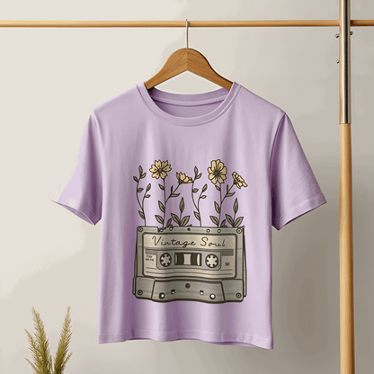 Retro Aesthetic Just Chill Indie Graphic Crop Top for Women