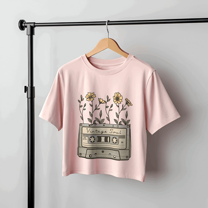 Retro Aesthetic Just Chill Indie Graphic Crop Top for Women