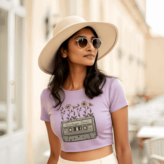 Retro Aesthetic Just Chill Indie Graphic Crop Top for Women