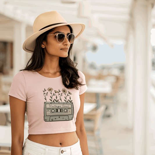 Retro Aesthetic Just Chill Indie Graphic Crop Top for Women